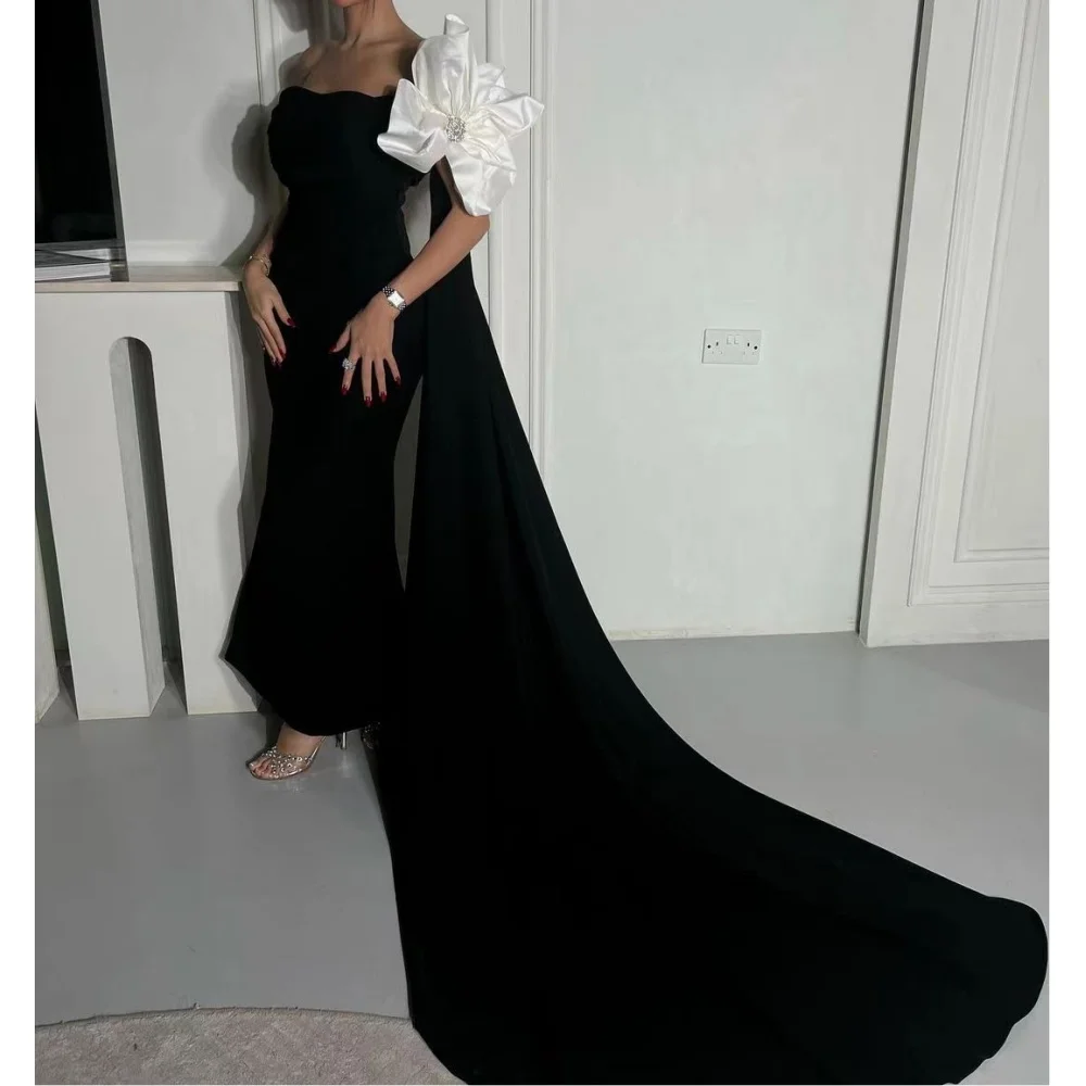 Muloong Strapless Court Trian Women Elegant And Pretty Luxury Prom Dress