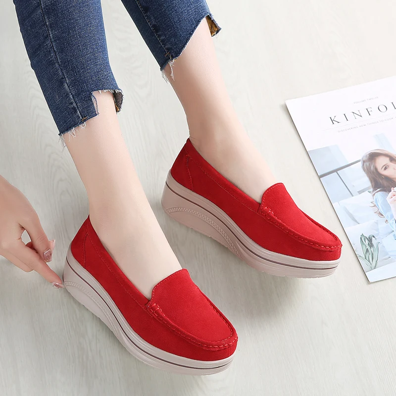 42 large size women\'s shoe cover foot suede leather single shoes waterproof platform increase thick sole British single shoes