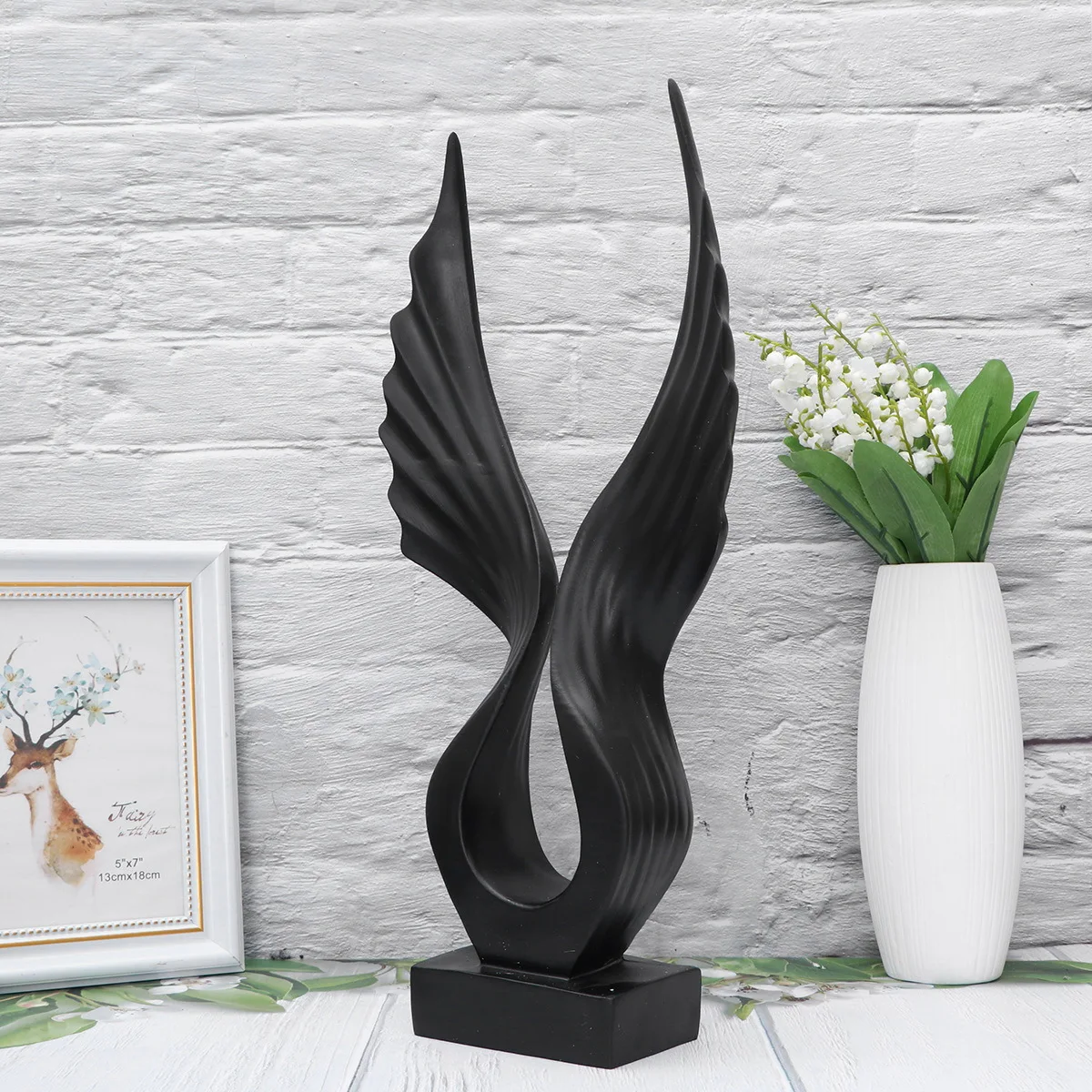 

1pc Angel Wing Premium Resin Sculpture Black Tabletop Angel Wing Ornament Decor For Home Bar Cafe Desktop Shelf Car Ornament