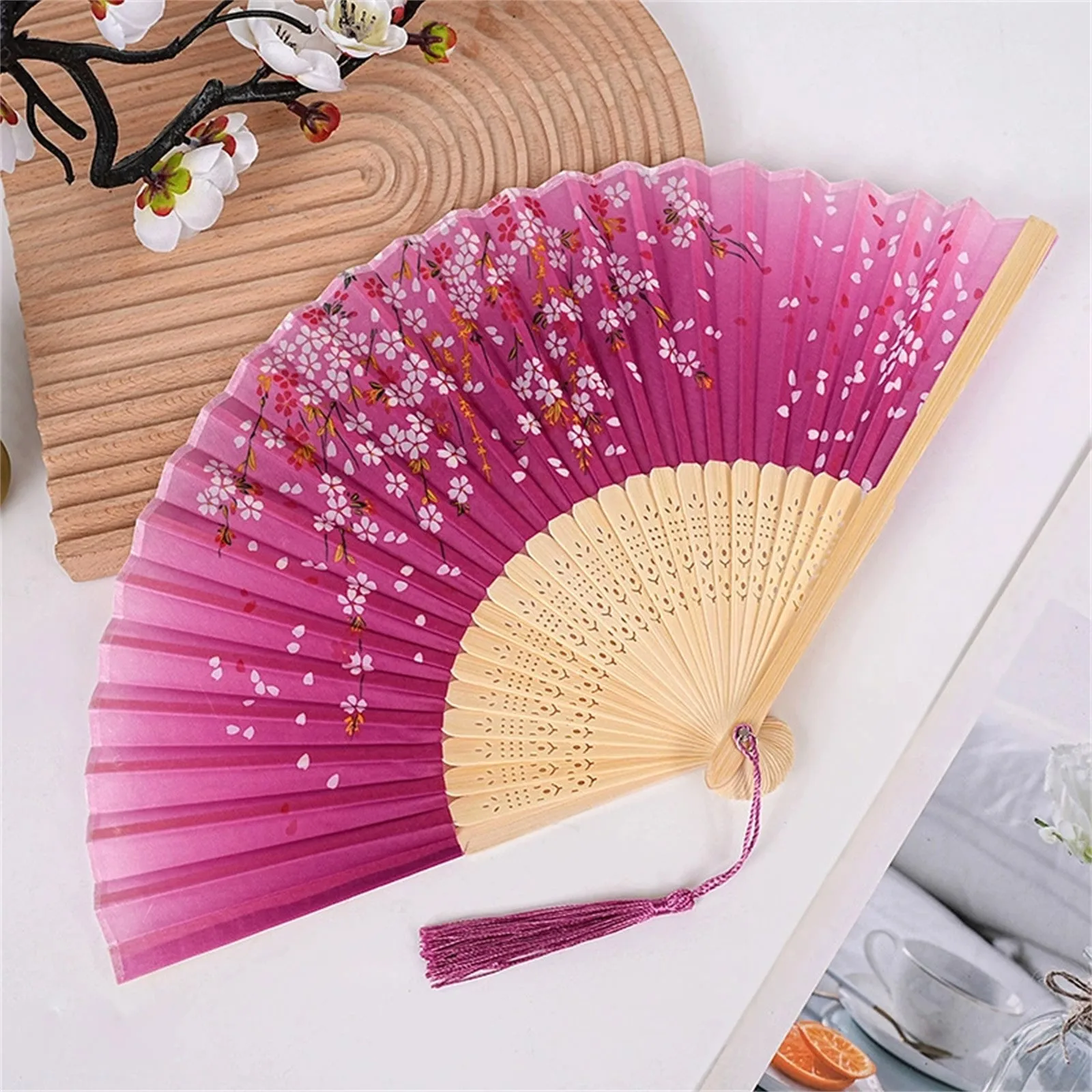 Summer Folding Fan Portable Flower Print Manual Fan Vintage Handheld Manual Bamboo Fan Craft Gift for Music Festival Dance Party
