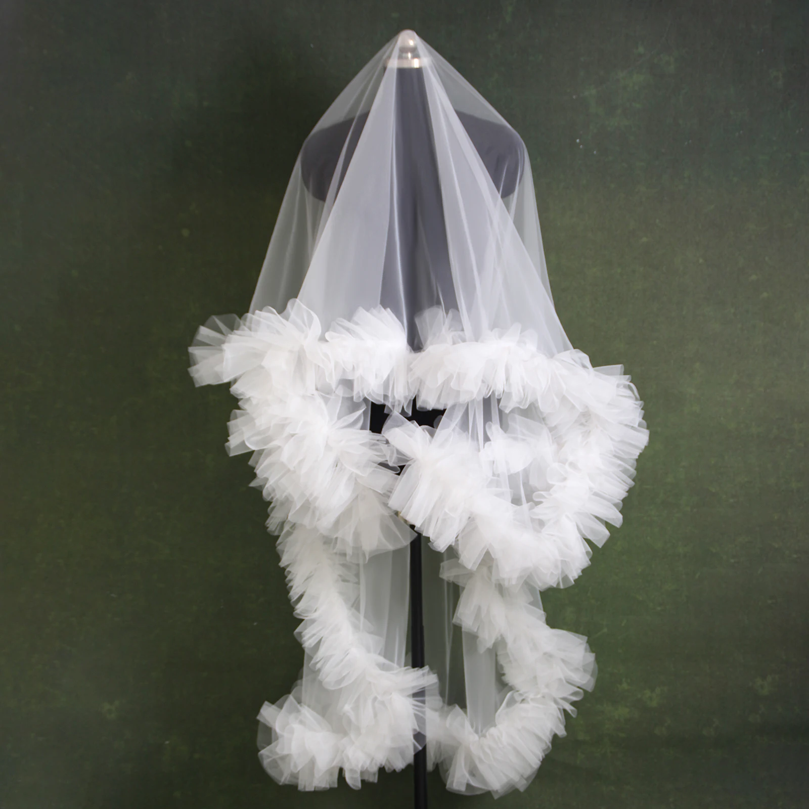 Long Trailing Layered Ruffled Bridal Cape Elegant Fluffy Wedding Shawl for Bride Gown Evening Dress Formal Ceremony GP26