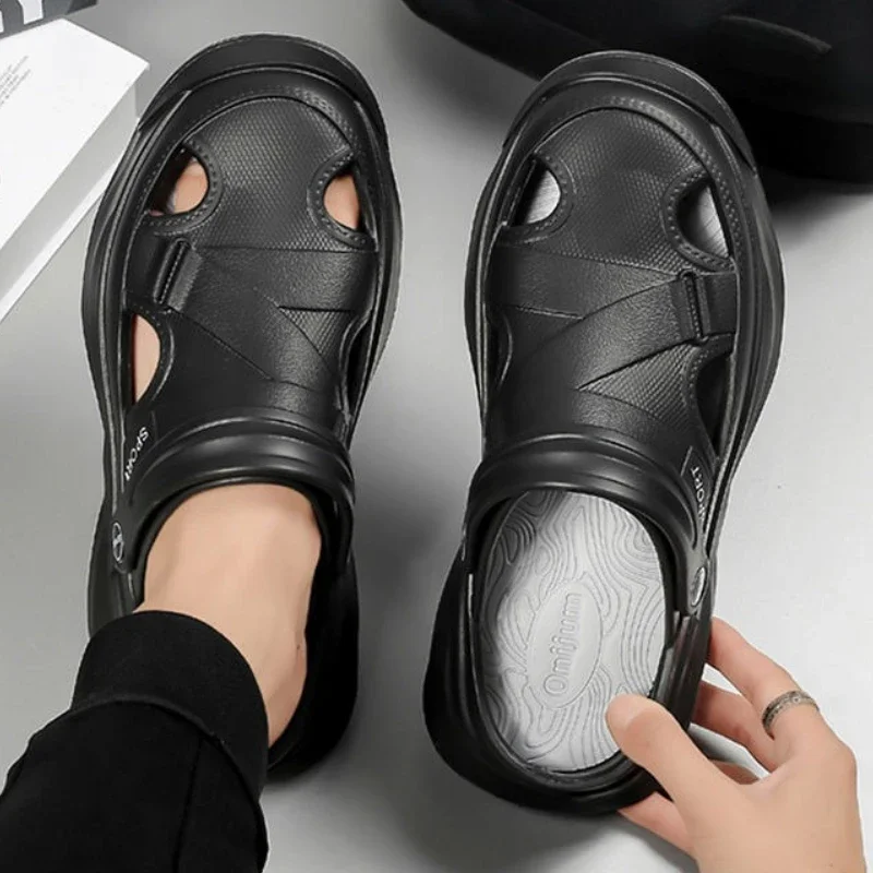 

Outdoor Shoes for Men Sports High Quality New Fashion Expensives Big Size Casual Open Toe 2025 Styles Design Stylish Man Sandals