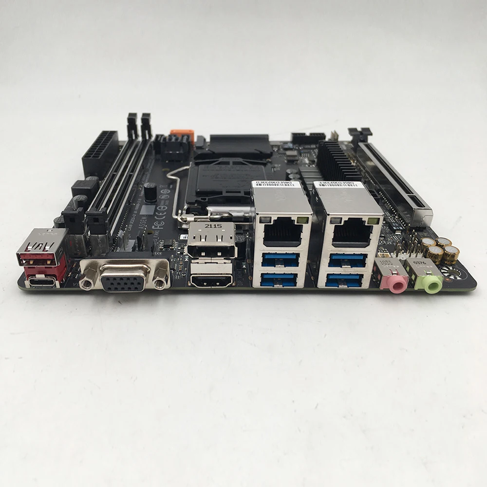C246N-WU2 C246 LGA 1151 DDR4 64GB PCI-E 3.0 Mini-ITX Workstation Motherboard PC 100% Tested Fast Ship Perfect Work