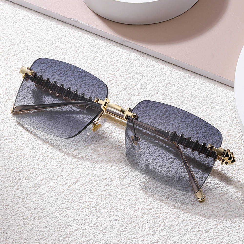 نظارات شمسية مربعة بدون إطار من Kachawoo للرجال باللون الرمادي والبني UV400 نظارات شمسية عصرية بدون إطار للنساء للجنسين لتزيين الحفلات #3