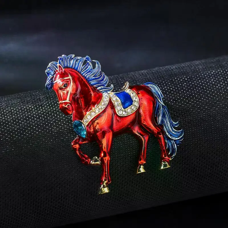 رائعة حجر الراين تشغيل الحصان دبابيس للنساء الرجال 4-color المينا الحيوان بروش دبابيس سنة الحصان مجوهرات الحفلات هدية #3