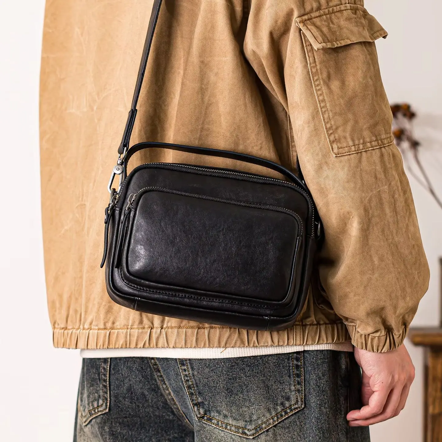 PNDME outdoor daily work luxury genuine leather men's black small shoulder bag leisure handmade cow leather youth crossbody bag
