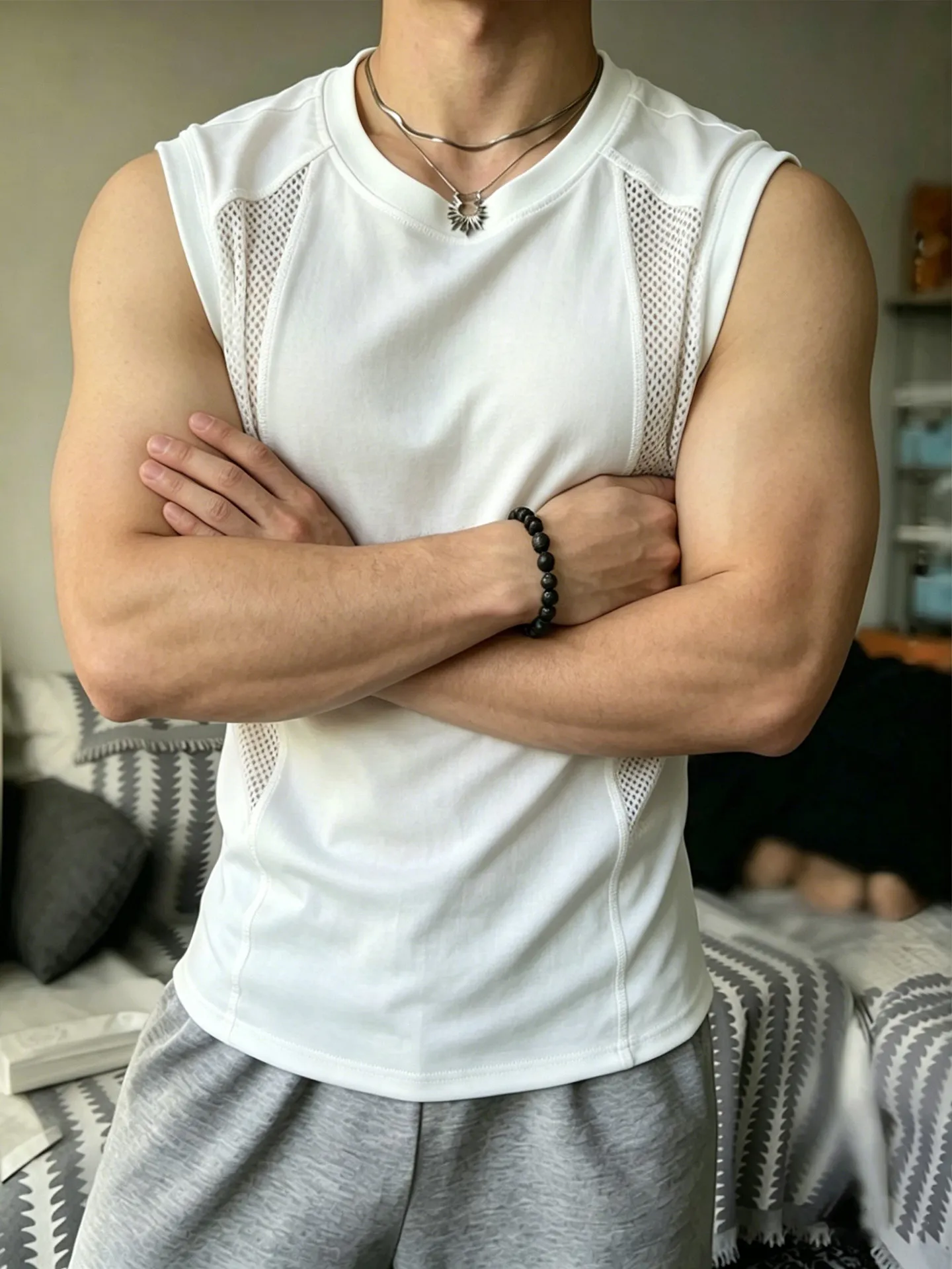 White Mesh Ice Silk Breathable Vest Men's Summer Thin Quick Dry Sports Shoulder Hard Man Sleeveless T-Shirt Loose Fit Casual ...