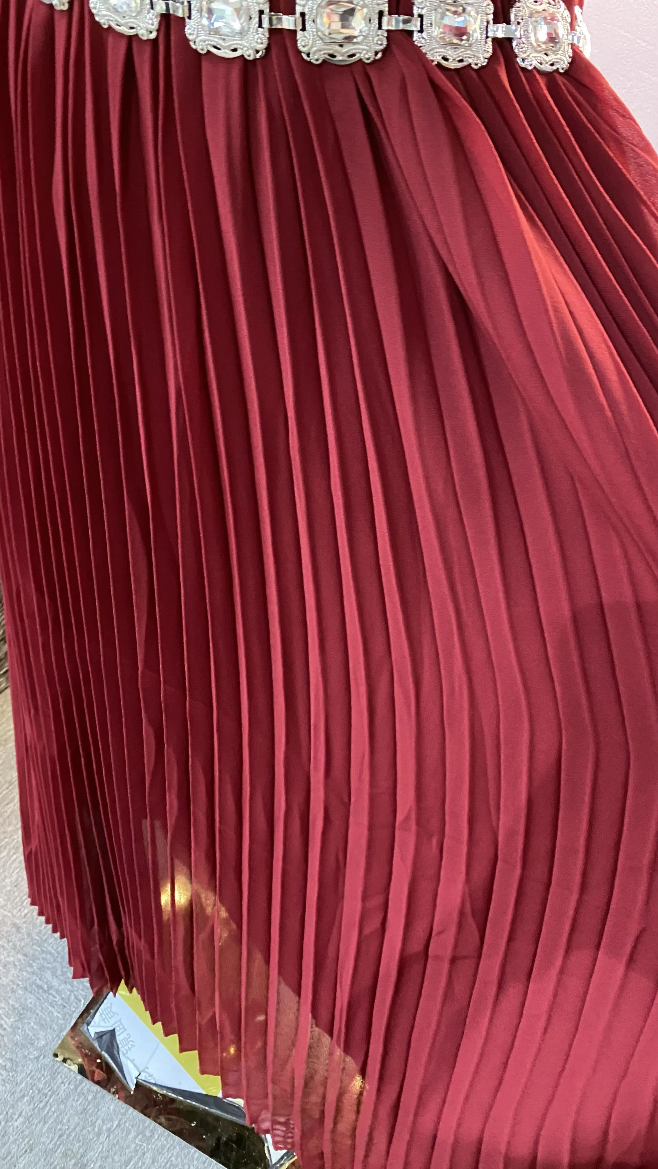 فستان نسائي أنيق برقبة دائرية من حجر الراين باللون العنابي مع طيات كبيرة-GZXX054 #5