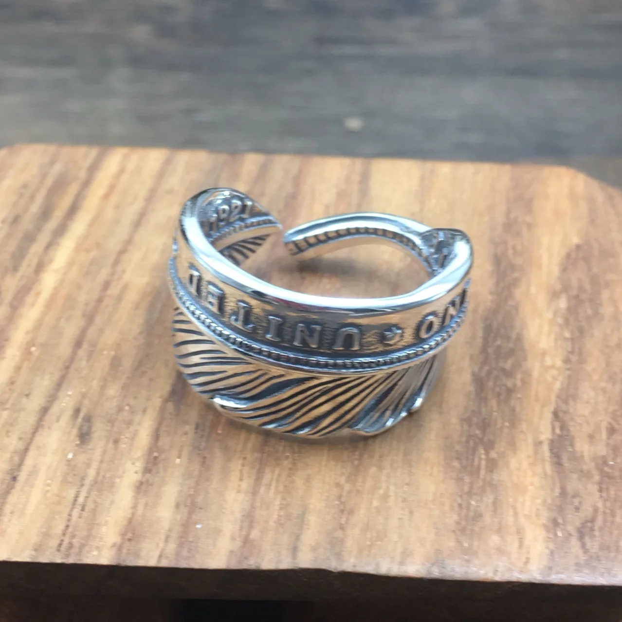 

S925 sterling silver ornament male and female personality letter feather open ring hipster Thai silver vintage ring