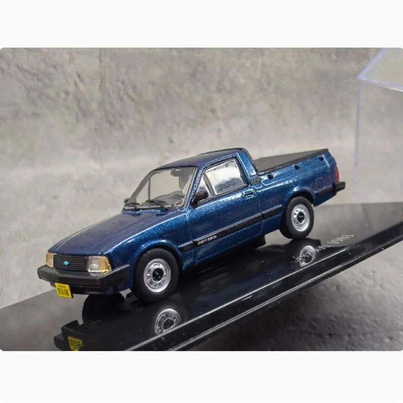 IXO Diecast Alloy 1:43 1983 500 Pickup Truck Car Model Adult Classic Collection Static Display Ornament Gift