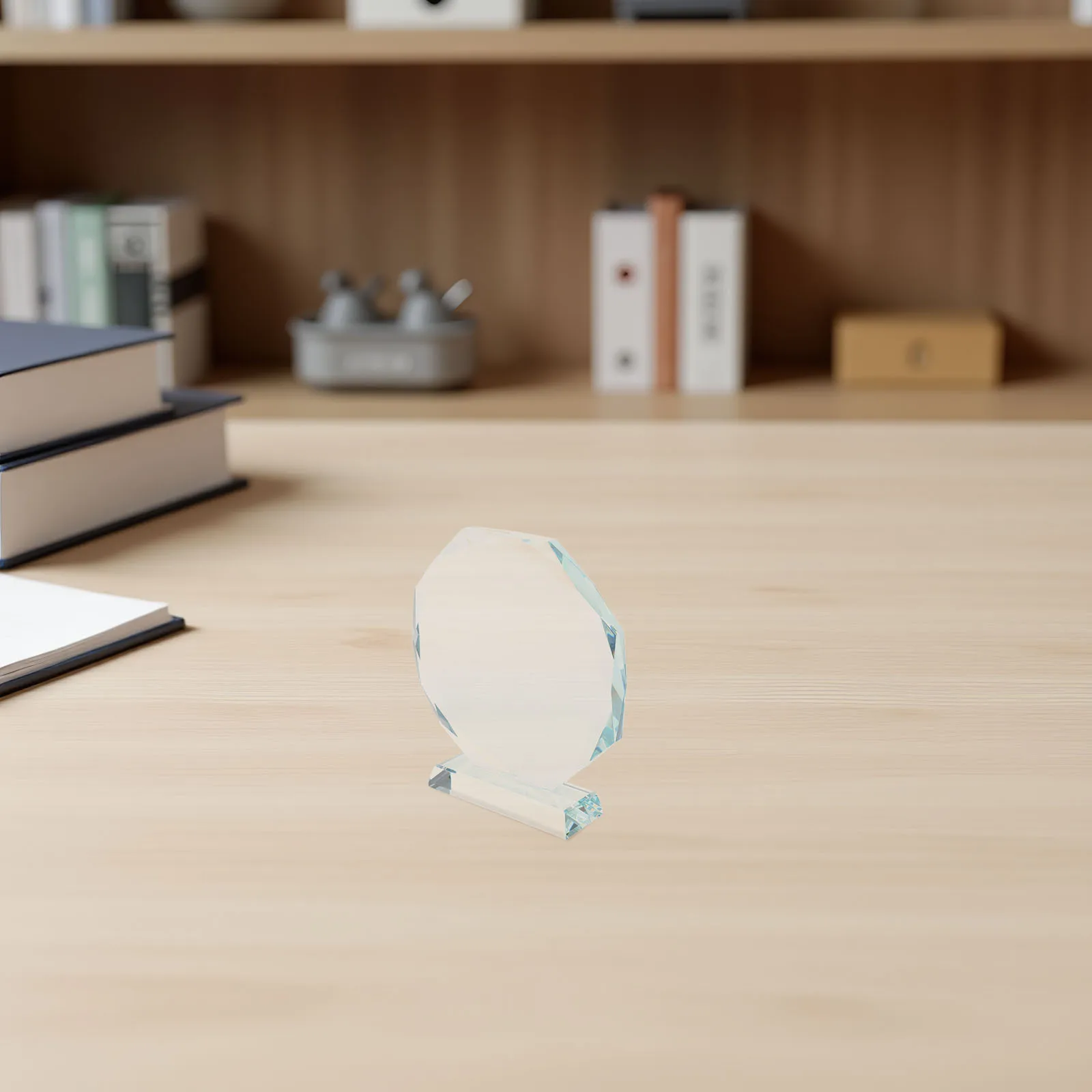 جائزة كأس كريستال 140 مم لوحة زجاجية مثمنة شفافة لتقدير التعرف على الموظفين عرض سطح المكتب تذكار تذكاري