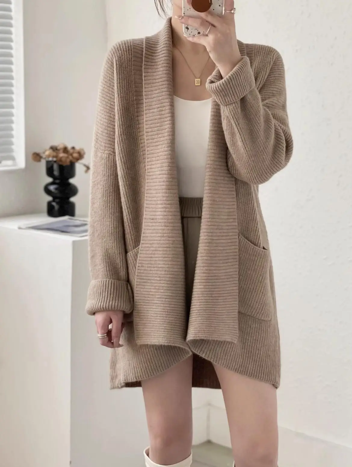 

2023 Autumn Winter Knitted Cardigan Women Casual Long Cardigan Sweater Ladies Thick Warm Pink Cardigans