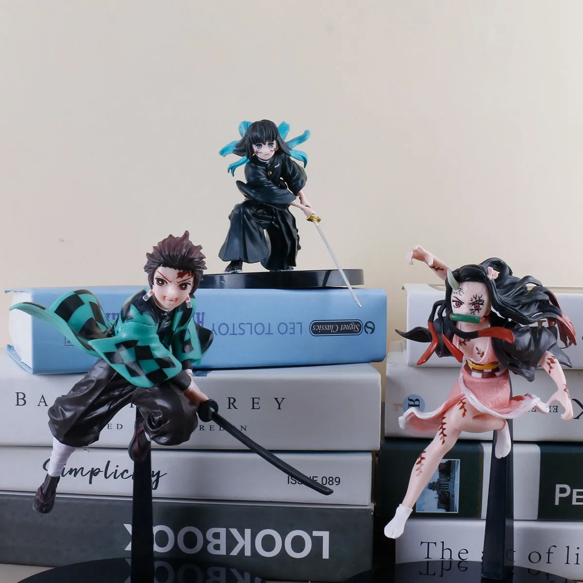 شخصيات أنيمي شيطان القاتل البلاستيكية Nezuko Tanjirou Zenitsu Mitsuri Tengen التماثيل لعبة Kimetsu No Yaiba نموذج المرآب أطقم الحلي #4