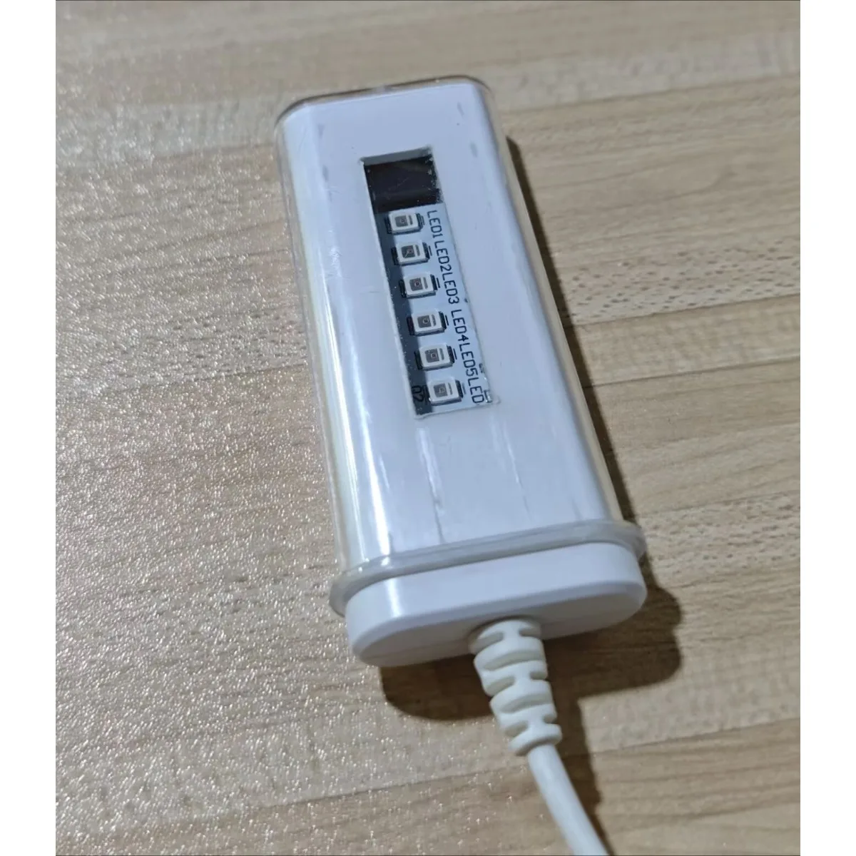 

Ручное устройство для облегчения ротовых уходов — терапия красным и инфракрасным светом для быстрого заживления и восстановления кожи