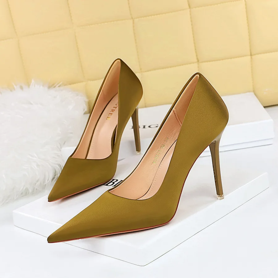 

BIGTREE Sexy Classic High Heels Women Pumps Wedding Solid Silk 10.5CM Thin Heels Concise Office Ladies Slip on Shoes Woman