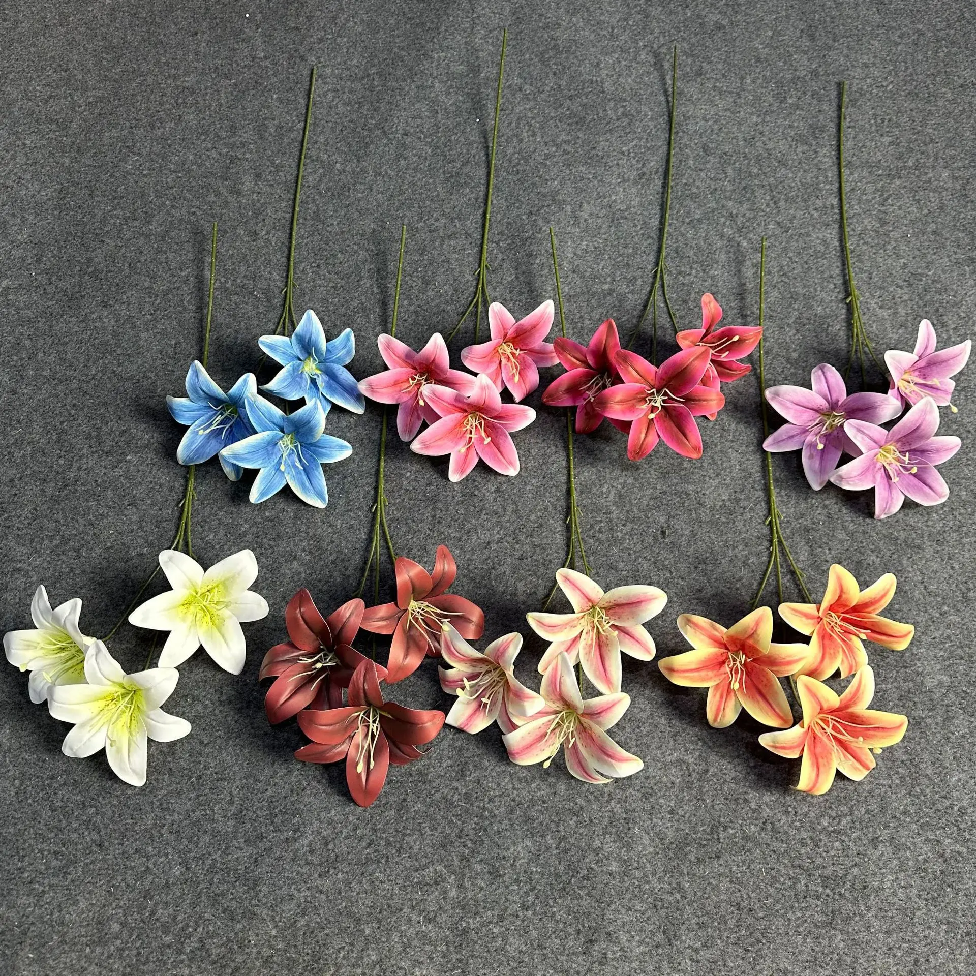 

Simulated 3 Head 3D Lily Fake Flower Bouquet Wedding High Quality Handmade Floral Arrangement Wedding Hall Landscape Arrangement