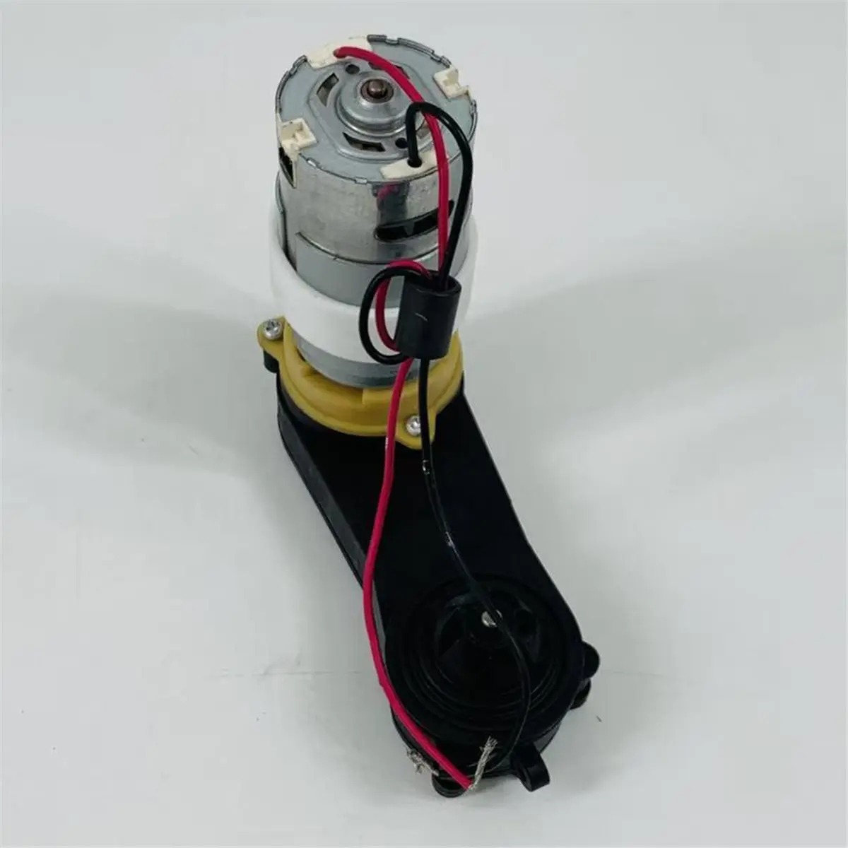 

Мотор-щетка A42F для Tineco 1.0 / FW25N / FW25M / FW26M / HF20E / FW09010ECN / FW040100CN, запасные части
