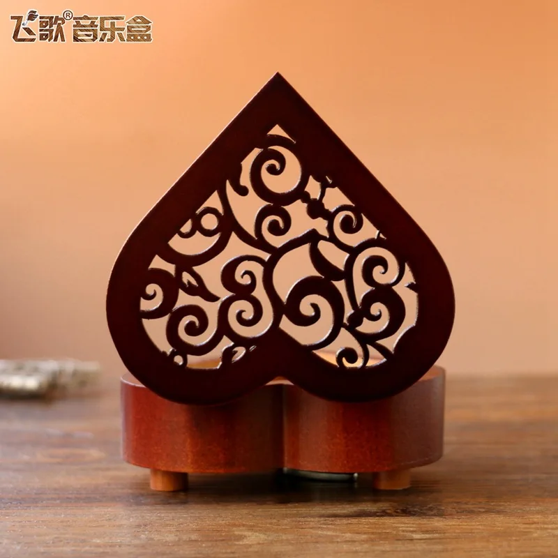 Diy Hand Made Retro Heart-shaped Wind Up Music Box Wooden City Birthday Gift