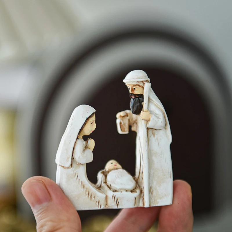 Familia Sagrada, colección religiosa de tres familias, regalo, imitación de madera tallada, artesanía de resina de la Sagrada Familia, Mini estatuilla de escenas de Natividad