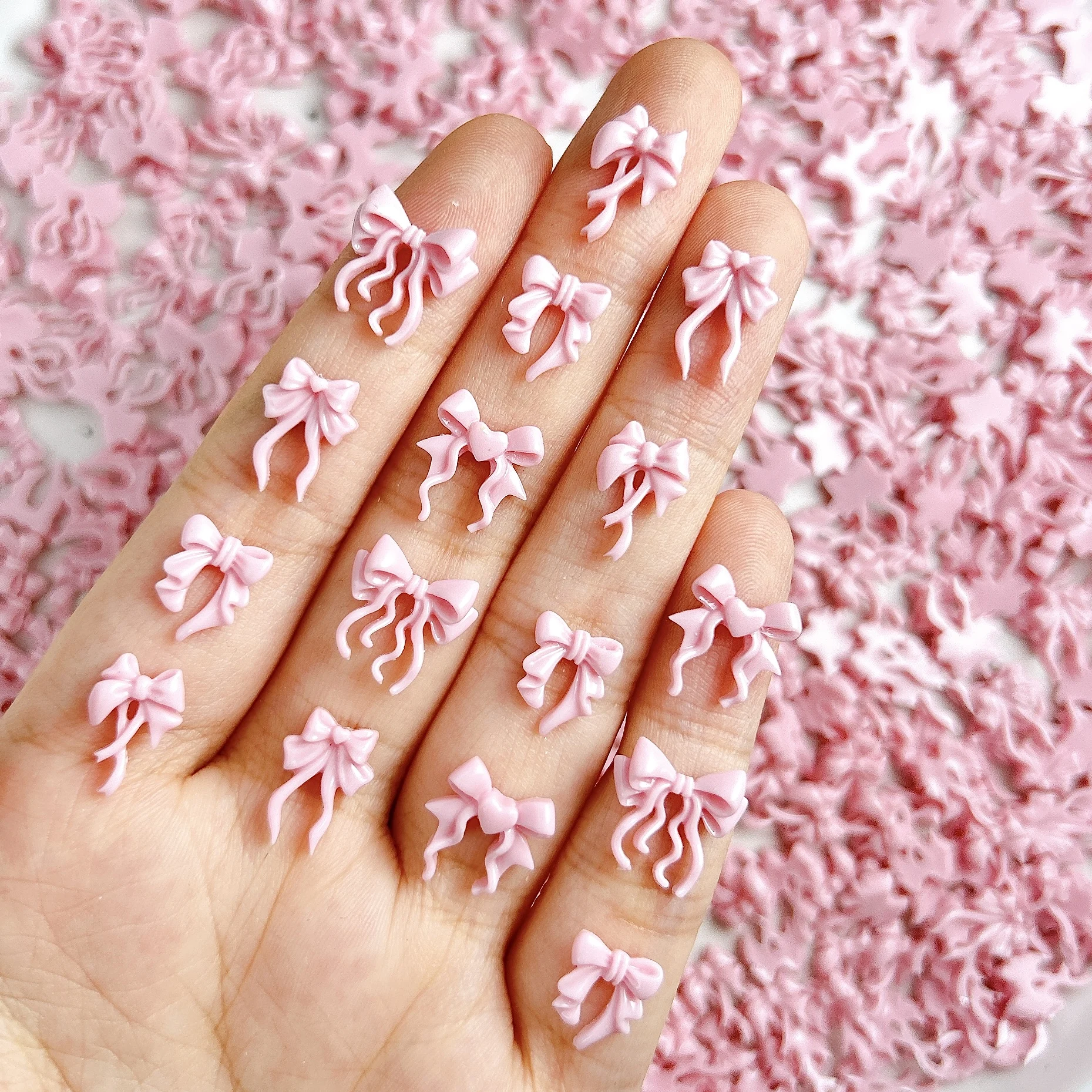 Nœuds ondulés en résine de couleur unie, 30 pièces, décorations pour Nail Art, minimaliste, lumineux, doux, breloques pour ongles, épingle à cheveux, DIY