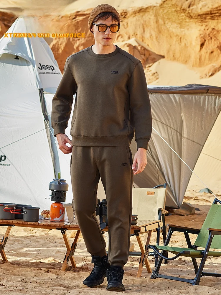 

2026 New Knitted Set Thickened Warm round Neck Sweatshirt Autumn Winter Elastic Breathable Sweatpants Men's Fashion Set