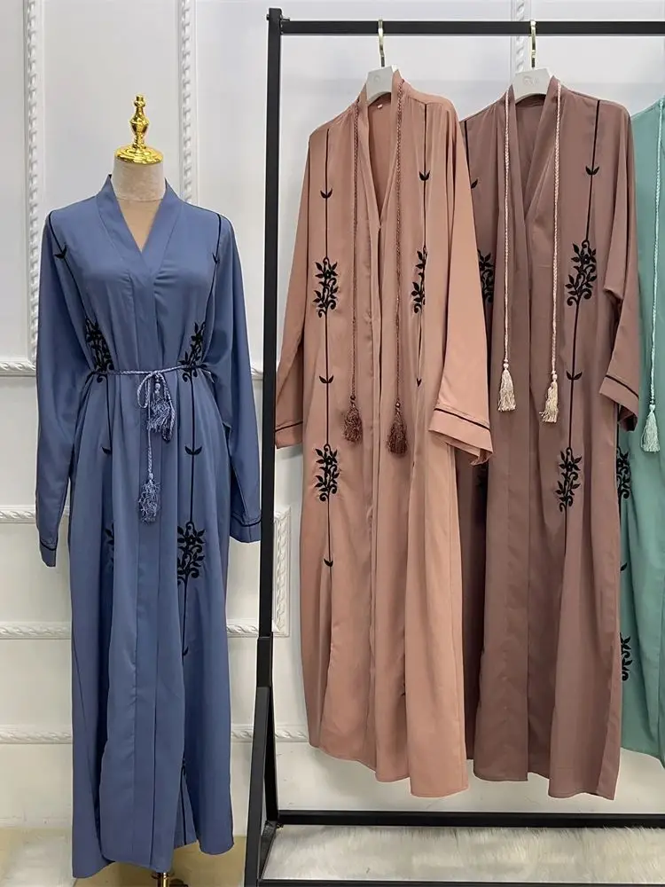 

Ramadan Prayer Dubai Embroidery Modest Abaya Kimono Kebaya Turkey Islam Muslim Dress Abayas Women Kaftans Robe Femme Musulmane