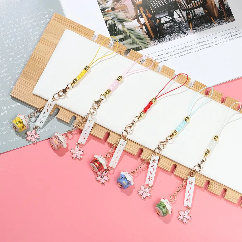 Bloesems Hangtouw Bells Lucky Cat Anti-verloren Lanyard Sleutelhanger Pols Touw Sakura Lucky Cat Telefoon Lanyard Telefoonriem Lanyard