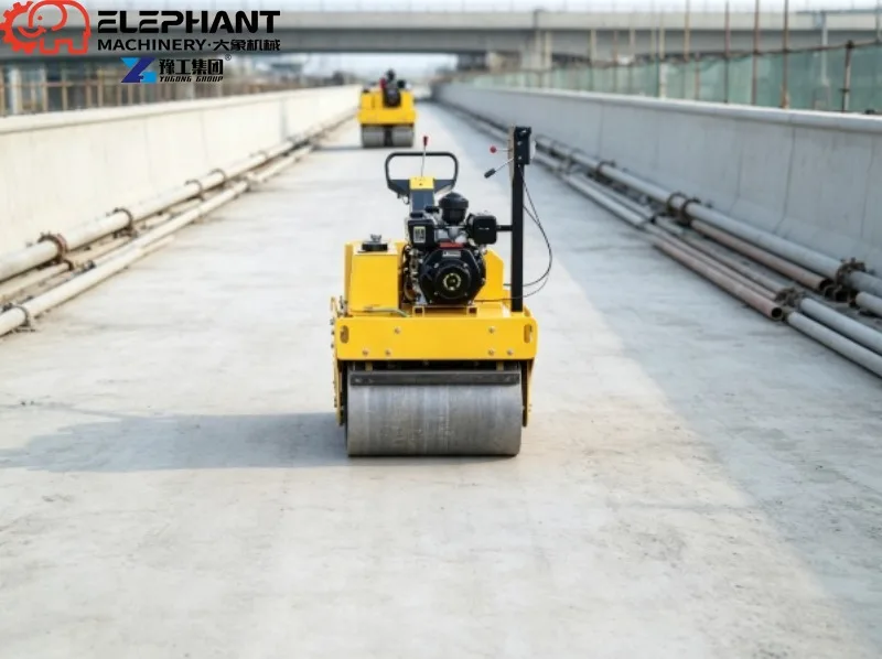 Manual Self-propelled Vibratory Road Roller 6HP Ground Compactor (FYL-S600C)