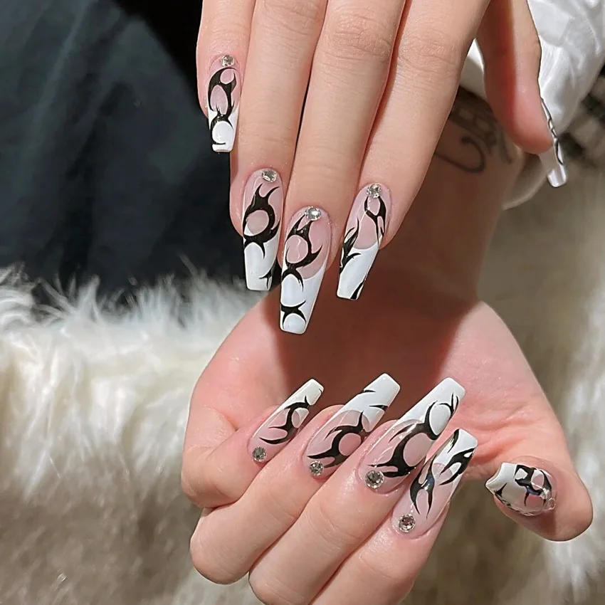 24Pcs Black Pink Night Sky Star Moon Super Long Wearing Fake Nails Art Detachable Girls False Nail Decoration Press On Nail Tips