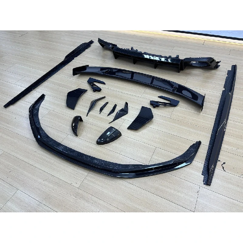 Dry Carbon Fiber Body Kit for R8 V10 2020-2023 Front Lip Side Skirt Rear Diffuser Exterior Tuning Accessories