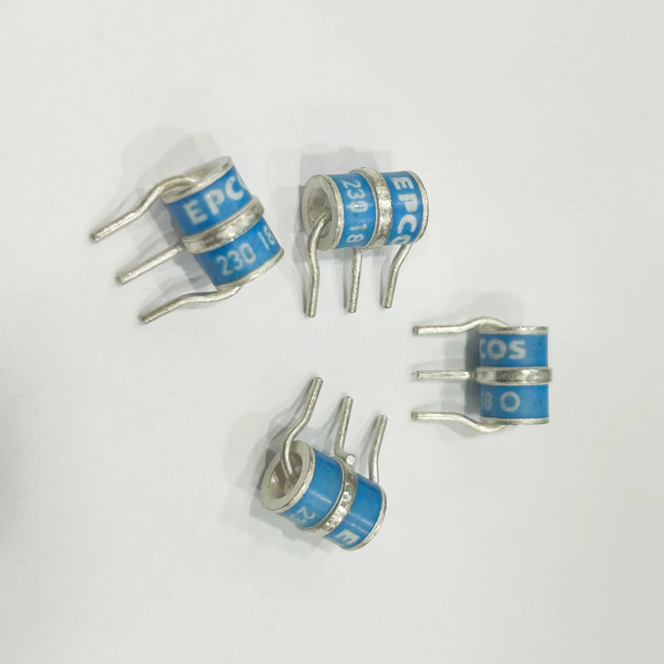 5PCS/LOT EPCOS TDK Ceramic gas discharge tube T23-A230X 3R230 230V DIP B88069X8740B502 Surge protective