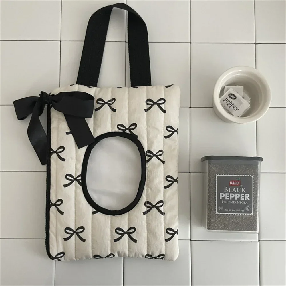 Estuche portátil para toallitas húmedas con estampado de lazo, caja de pañuelos con tapa, cochecito de bebé, soporte dispensador de pañuelos colgante, bolsa de almacenamiento de pañuelos para coche