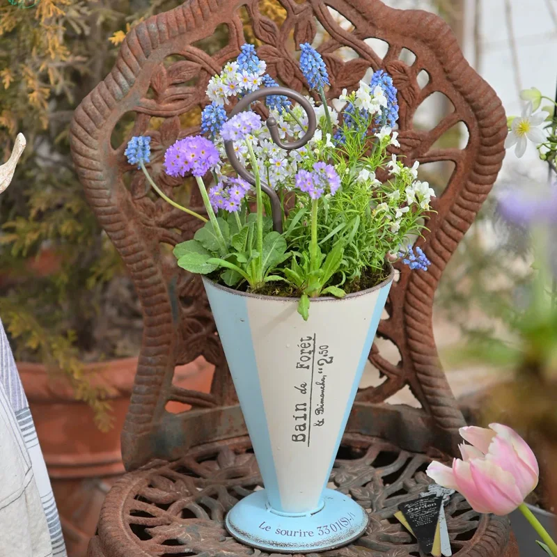 French Country Vintage Metal Flower Vase, Blue and White Cone Shape, 18cm Diameter x 43cm Height, Garden Planter with Stand