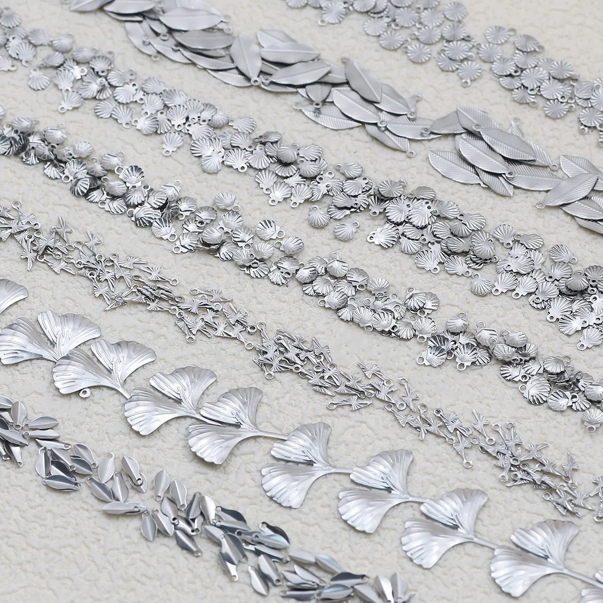 

20-30Pcs Stainless Steel Water Droplet Embossing Sheet Pendant Spacer Loose Bead For Jewelry Making DIY Bracelet Accessories