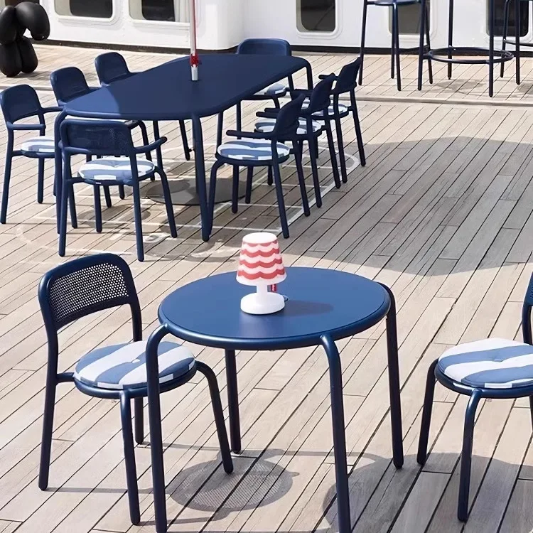 طاولة طعام خارجية من سبائك الألومنيوم الاسكندنافية وكرسي شرفة وطاولة غير رسمية وكرسي مجموعة مقهى علامة تبويب طعام في الهواء الطلق في الهواء الطلق #4