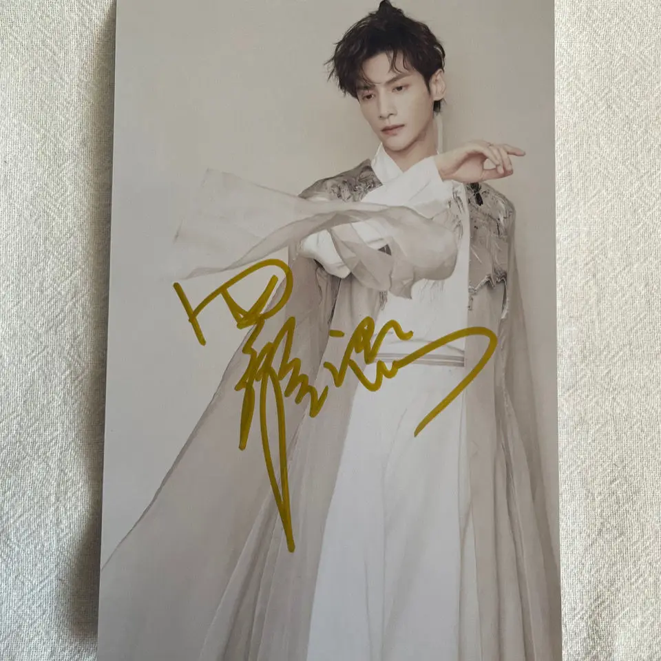 

Chinese Drama Till The End Of The Moon Chang Yue Jin Ming Actor Luo Yun Xi Signature Photo 6Inch Not Printing Photos Picture