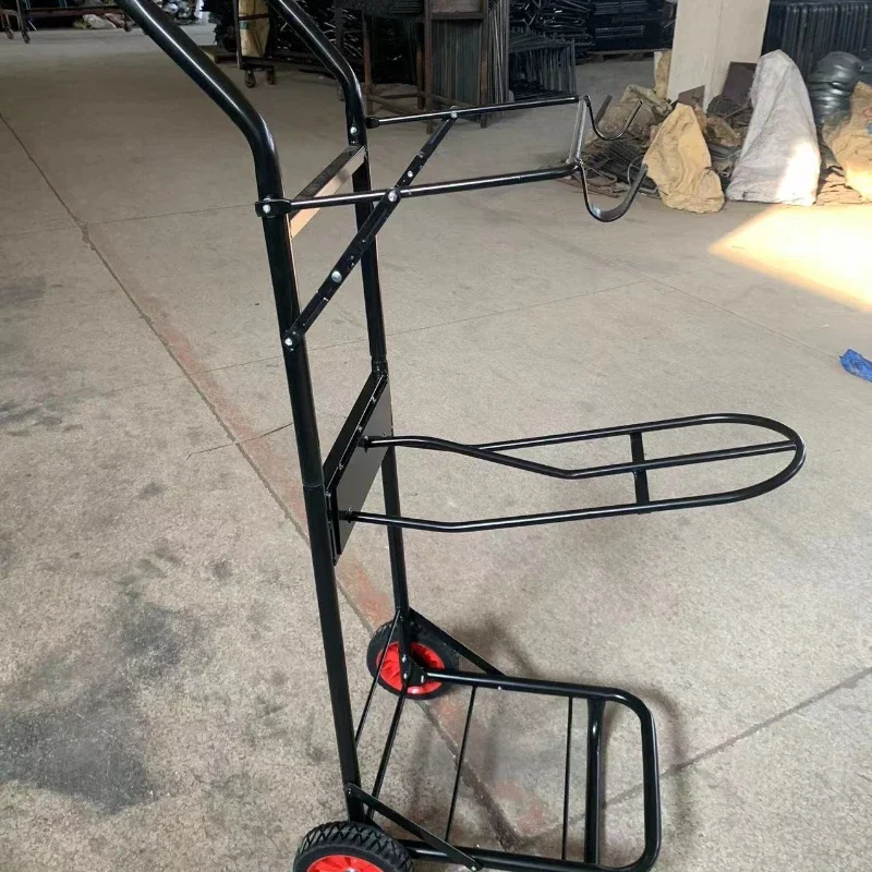 

The square bottom trolley is of good quality and easy to use.