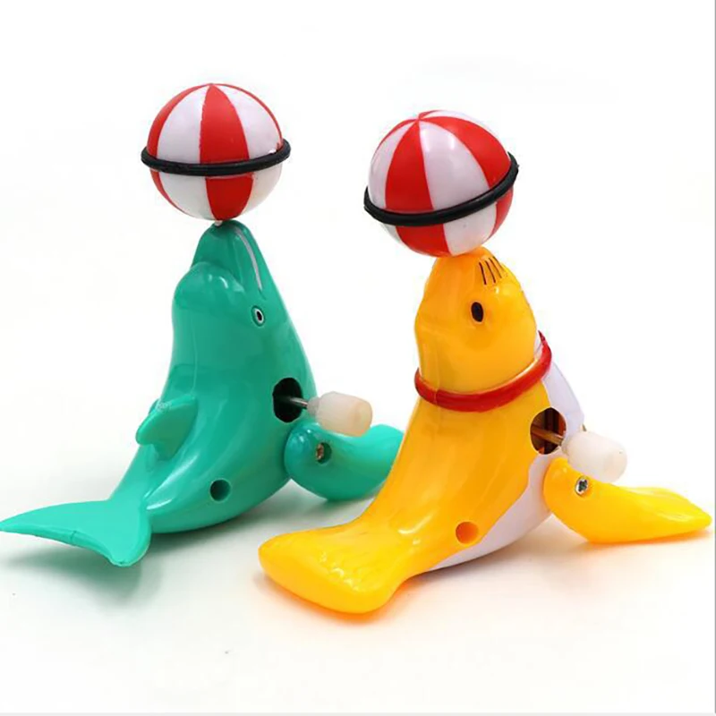 Kid Creative Cartoon Animal Wind-up Toys Sea Lion Top Ball Acrobatic Toys 360 Degrees Rotation Walking Acrobatic Top Ball Toys