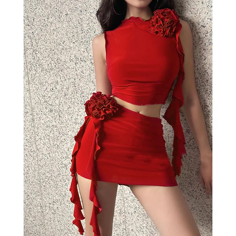 

2025 Summer Temperament Slim Fit Fashionable Casual Women's Flower Top, Hip Hugging Short Skirt Spicy Girl Set