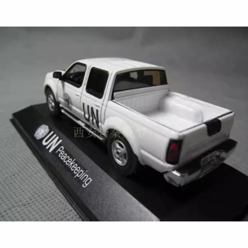J-COLLECTION 1/43 بيك اب نموذج سيارة مصنوع من خليط معدني كلاسيكي هدية تذكارية للكبار عرض ثابت #5