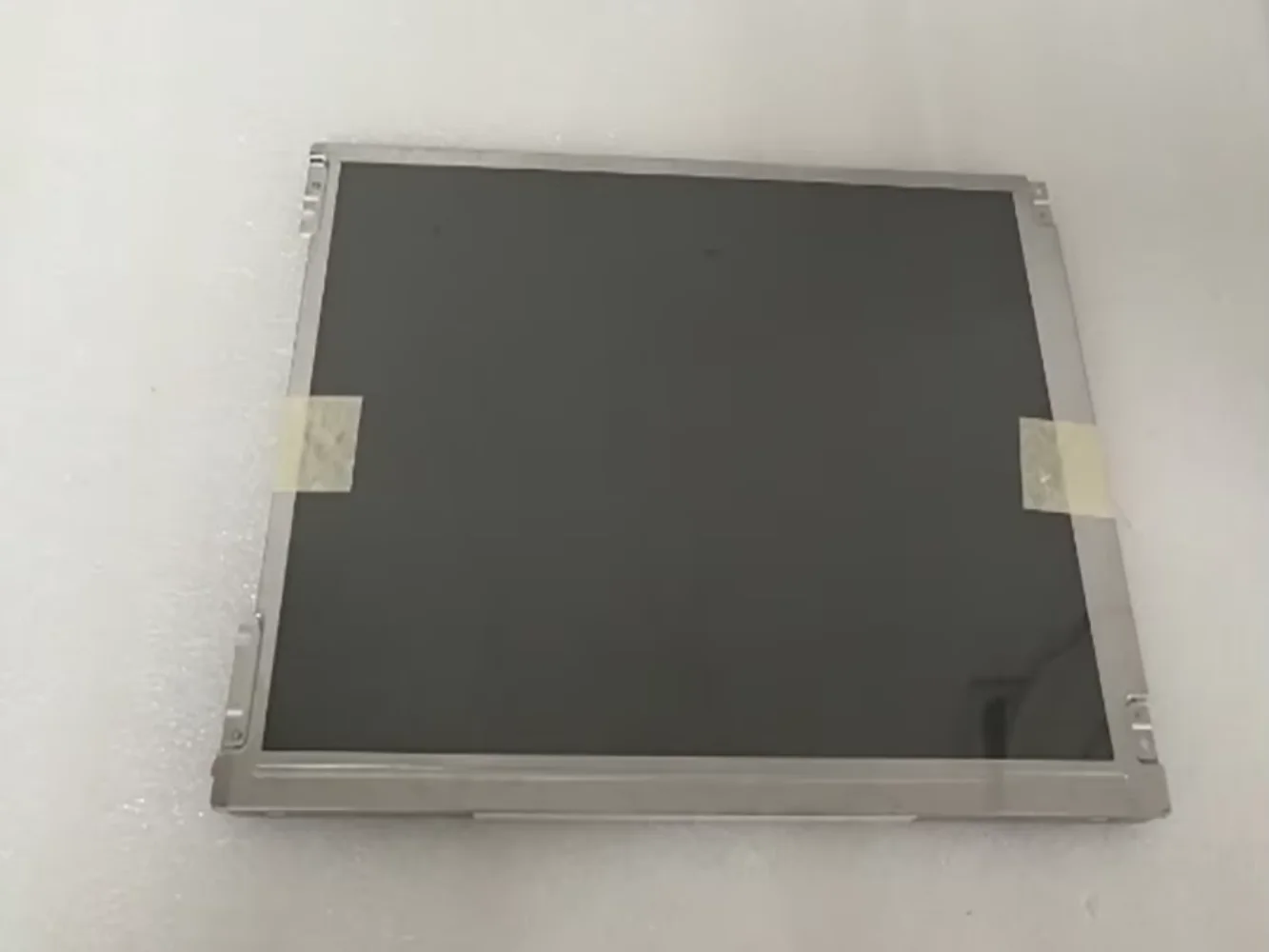 

LQ121S1DG43 12.1 inch LCD display screen panel