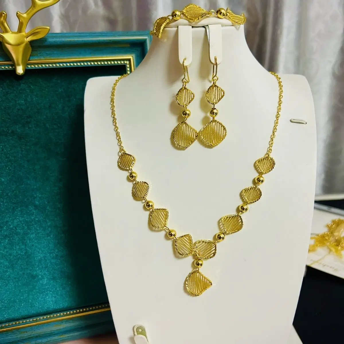 

New Necklaces Earrings Rings Women's Jewelry Set DD10118