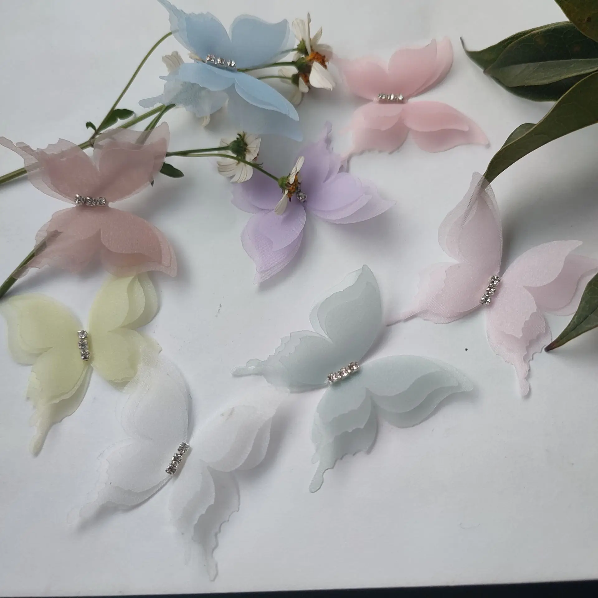 3D Handmade Butterfly 50pcs Double-layer Embroidery Butterflies Translucent Chiffon Butterfly For Party Decor Doll Embellishment
