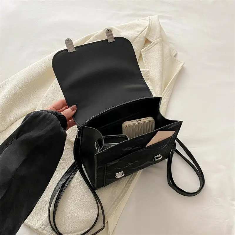 Fashionable Ladies Backpack 2026 New Design Sensation  College Style Dual-Shoulder Bag Elegant Feeling Book Bag