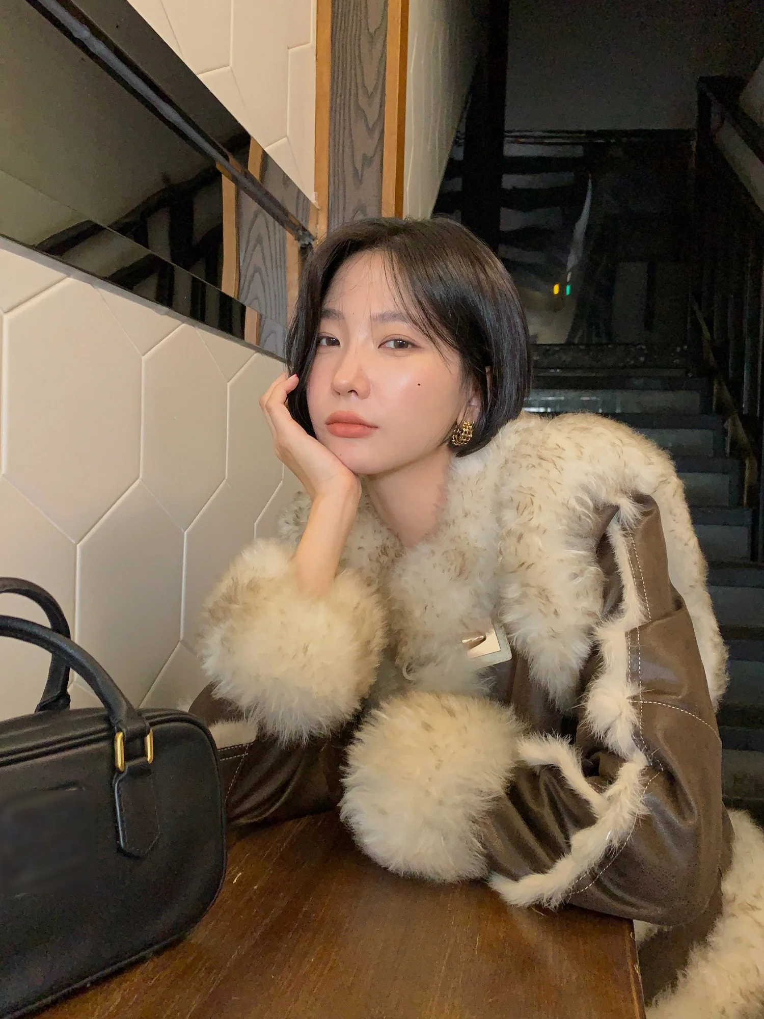 Mhome Princ 2025 Cappotto in pelle di pelliccia sintetica delle nuove donne Calore Cappotto di lana in pura pelle intera di colore per uso quotidiano all'aperto Par