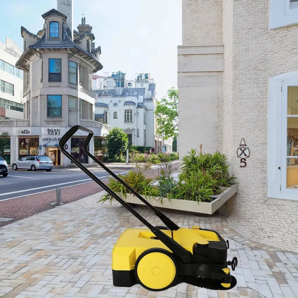 Water spray street charging power dust rotary cleaning machine