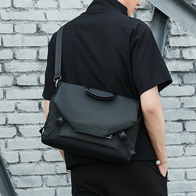 Men's crossbody postman bag, workwear, motorcycle, waterproof nylon hand-held, large-capacity single-shoulder backpack