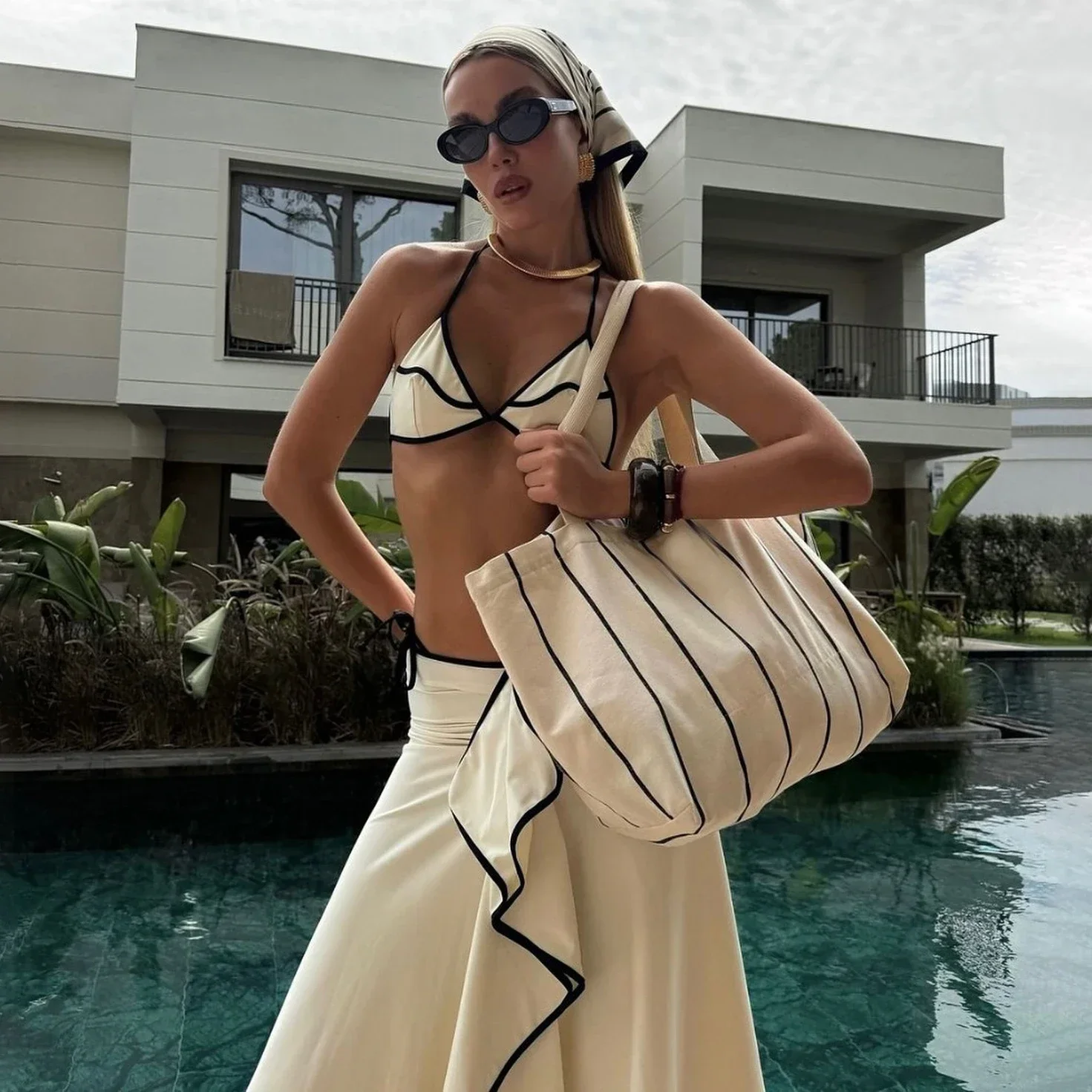 

3 Pieces Sexy Bikini Set Black White Bikinis Women Swimsuit Female Elegant Swimwear Long Skirt Bathing Suit Beachwear Cover Up