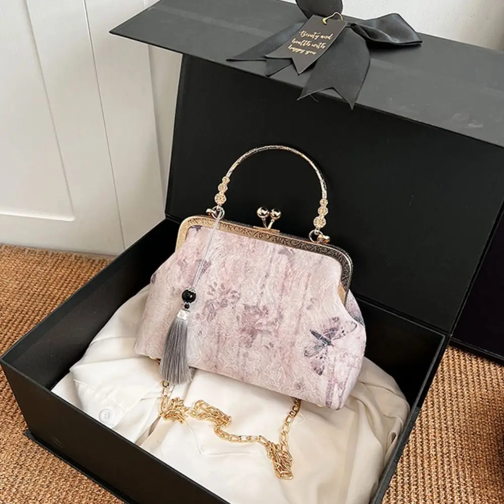 Casual Chinese Style Embroidery Banquet Bag Kiss Lock Butterfly Hanfu Clutch Bag Shoulder Wrist Bag Ladies Shell Bag Party