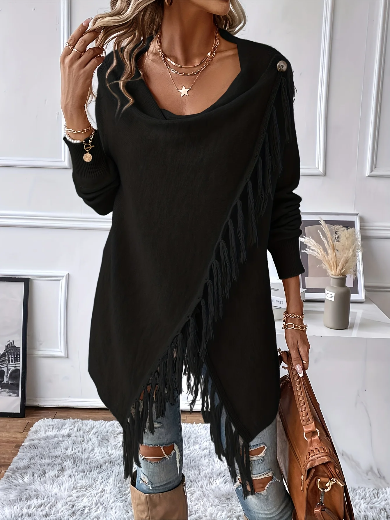 سترة أنيقة ذات شرابة: خط عنق وحاشية ناعمة بشرابة. ملابس شتوية مريحة لملابس غير رسمية أو رسمية. غسل اليد فقط. تسوق الآن!